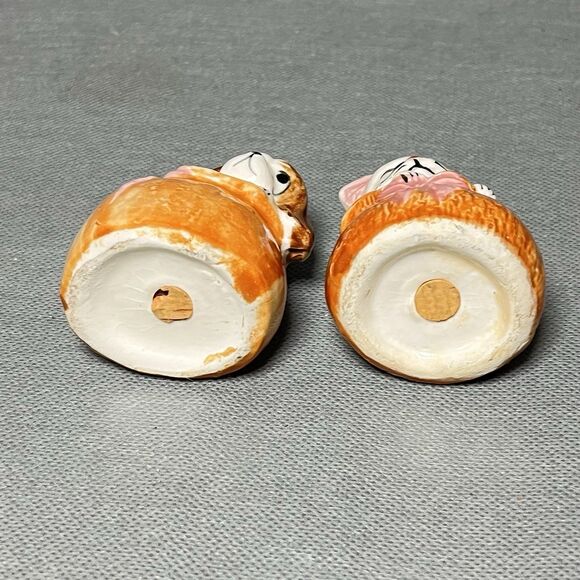 Vntg Salt & Pepper Shakers Cat and Dog in Sack Shaker Set-Anthropomorphic-Kitsch - Picture 5 of 8